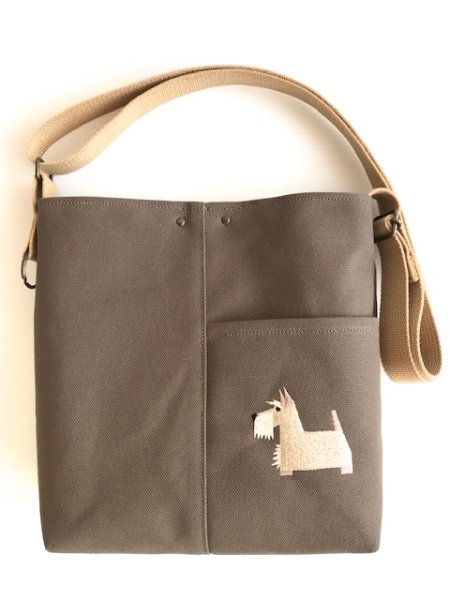 画像2: 犬猫刺繍サコッシュ（各犬種）【R-11】 (2)