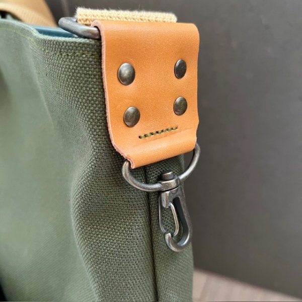 画像4: 犬猫刺繍メガトート<各犬種>【R-11】 (4)
