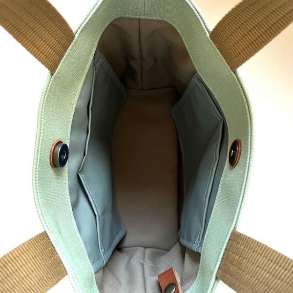 画像6: 犬猫刺繍 Everydayトート＜各犬種＞【R-11】 (6)