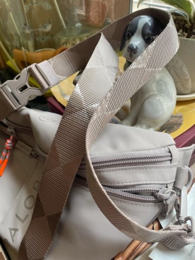 画像1: Dog Bum Bag Emma（お散歩ボディバッグ）4色　【PALOPA】
