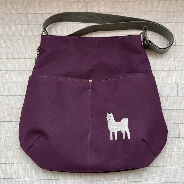 犬猫刺繍メガトート＜各犬種＞【R-11】